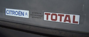 TOTAL-sticker